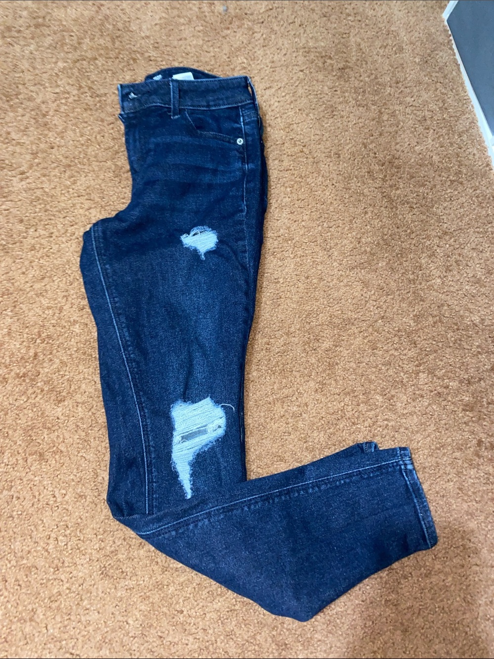 Old Navy Mid-Rise Super Skinny Jeans